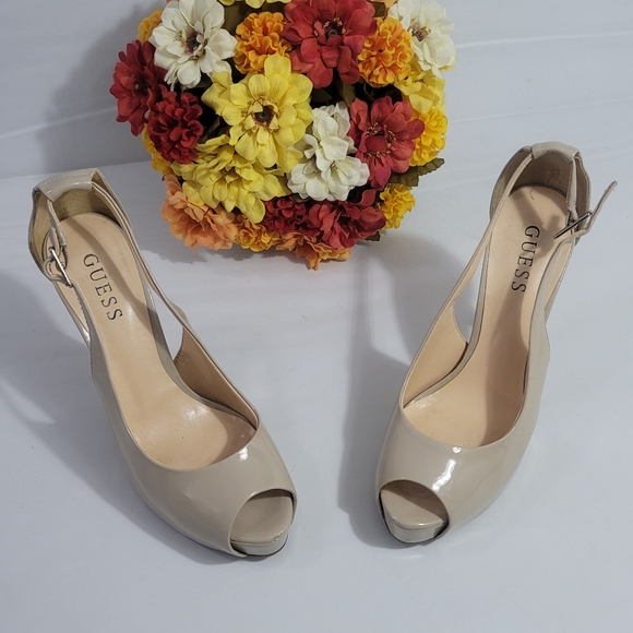 Guess Shoes - GUESS HEELS SZ.7M CREAM COLOR